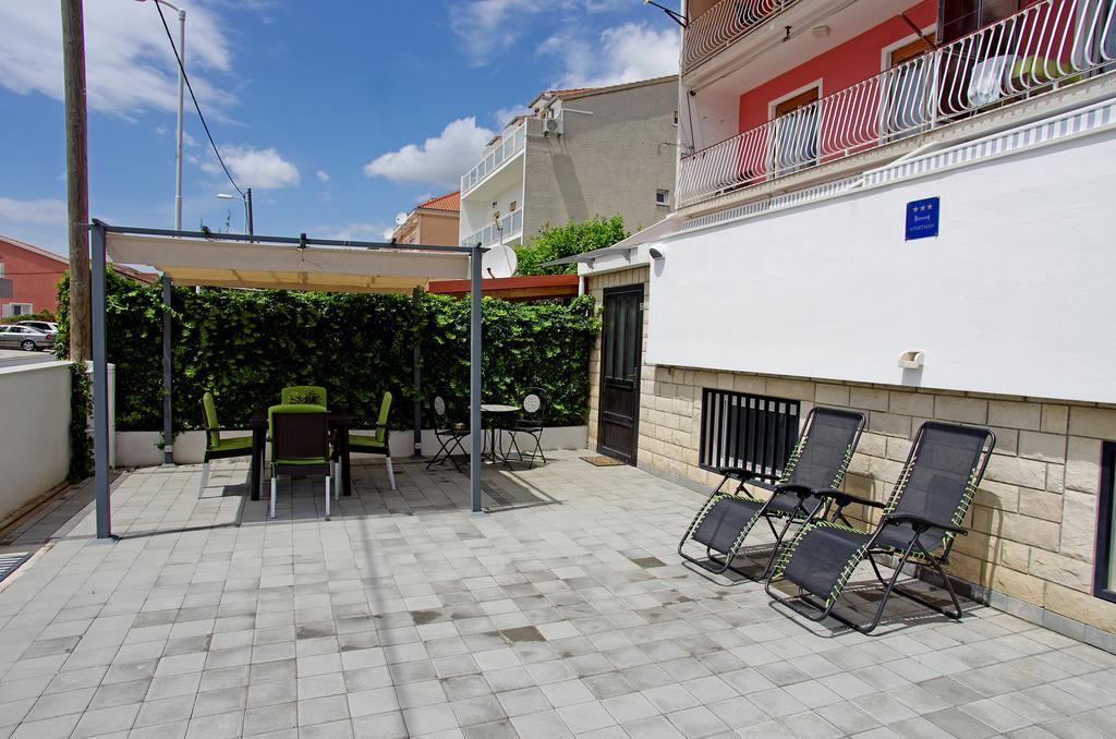 Apartments Armonia Podstrana Extérieur photo